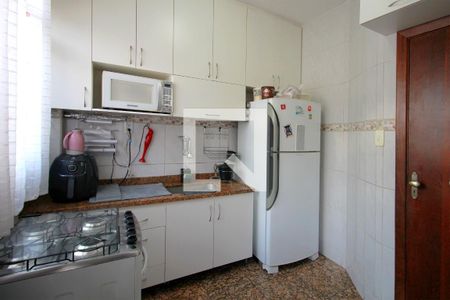 Cozinha de apartamento à venda com 3 quartos, 177m² em Sagrada Família, Belo Horizonte