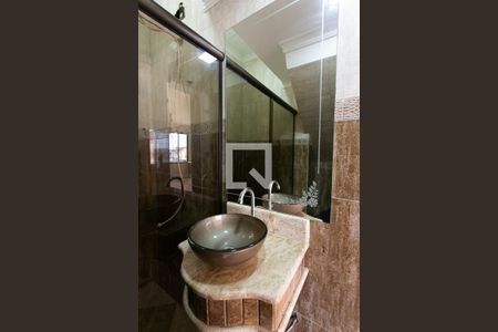 Banheiro de kitnet/studio para alugar com 1 quarto, 45m² em Chácara Califórnia, São Paulo