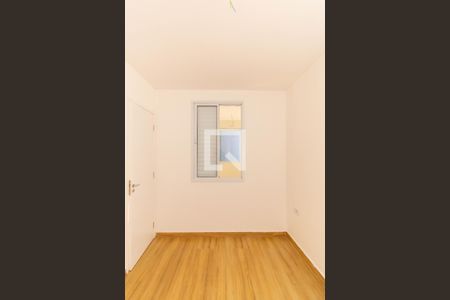 Quarto 2 de apartamento para alugar com 2 quartos, 37m² em Vila Lucia, São Paulo