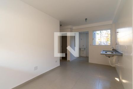 Sala de apartamento para alugar com 2 quartos, 37m² em Vila Lucia, São Paulo