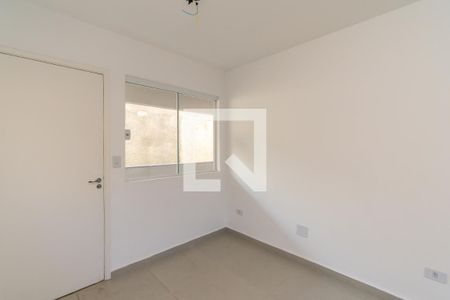 Sala de apartamento para alugar com 2 quartos, 37m² em Vila Lucia, São Paulo