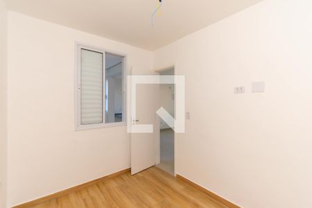 Quarto 1 de apartamento para alugar com 2 quartos, 37m² em Vila Lucia, São Paulo