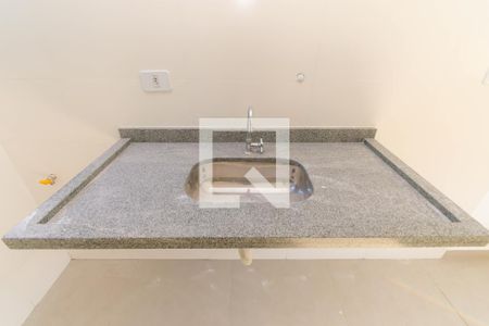 Sala/Cozinha de apartamento para alugar com 2 quartos, 37m² em Vila Lucia, São Paulo