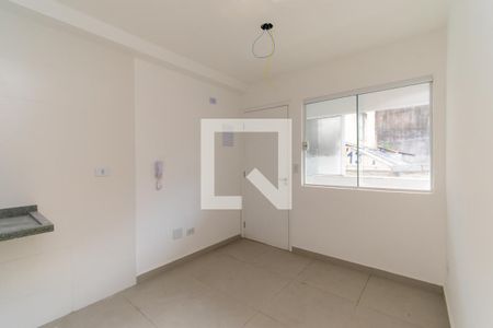 Sala/Cozinha de apartamento para alugar com 2 quartos, 37m² em Vila Lucia, São Paulo