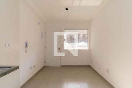 Sala/Cozinha de apartamento para alugar com 2 quartos, 37m² em Vila Lucia, São Paulo