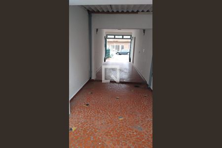 Casa para alugar com 3 quartos, 248m² em Vila Bertioga, São Paulo