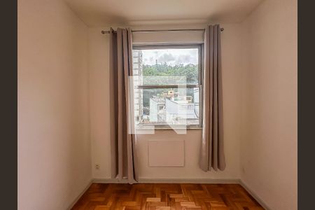 Quarto 1  de apartamento para alugar com 2 quartos, 94m² em Botafogo, Rio de Janeiro
