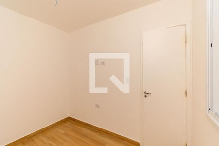 Quarto 2 de apartamento para alugar com 2 quartos, 37m² em Vila Lucia, São Paulo