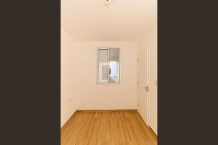 Quarto 2 de apartamento para alugar com 2 quartos, 37m² em Vila Lucia, São Paulo