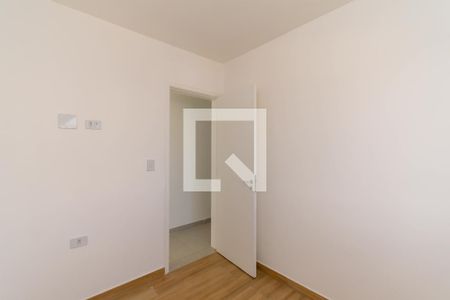 Quarto 1 de apartamento para alugar com 2 quartos, 47m² em Vila Lucia, São Paulo