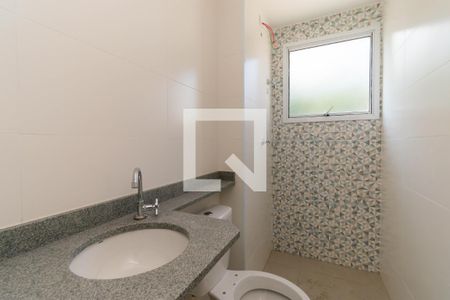 Banheiro de apartamento para alugar com 2 quartos, 47m² em Vila Lucia, São Paulo