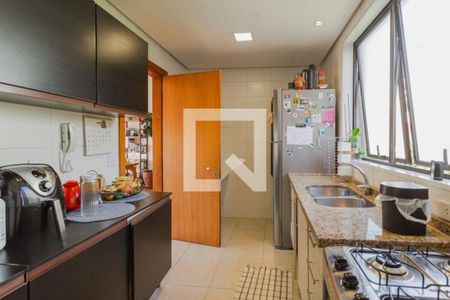 Apartamento à venda com 2 quartos, 185m² em Rio Branco, Porto Alegre