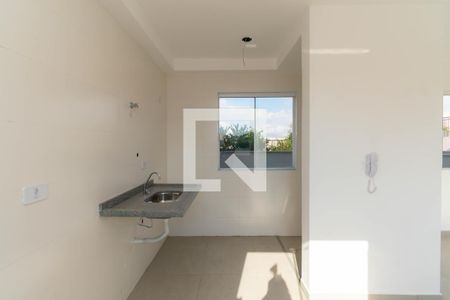 Cozinha de apartamento para alugar com 2 quartos, 47m² em Vila Lucia, São Paulo