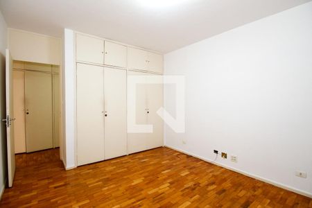 Quarto 1 de apartamento para alugar com 3 quartos, 165m² em Cerqueira César, São Paulo