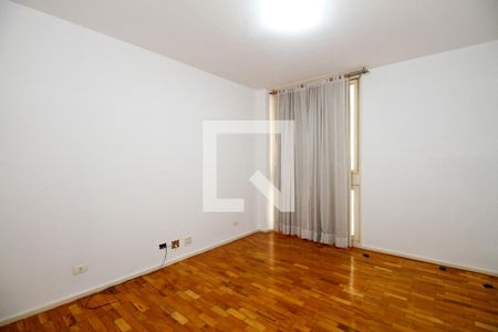 Quarto 1 de apartamento para alugar com 3 quartos, 165m² em Cerqueira César, São Paulo