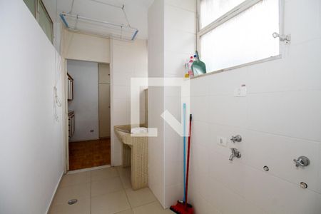 Área de Serviço de apartamento para alugar com 3 quartos, 165m² em Cerqueira César, São Paulo