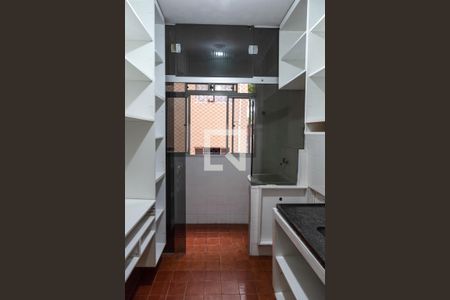 Área de Serviço de apartamento para alugar com 2 quartos, 51m² em Parque Renato Maia, Guarulhos