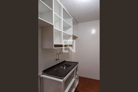 Cozinha de apartamento para alugar com 2 quartos, 51m² em Parque Renato Maia, Guarulhos