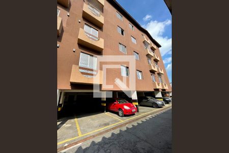 Garagem de apartamento para alugar com 2 quartos, 51m² em Parque Renato Maia, Guarulhos