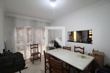 Casa à venda com 320m², 5 quartos e 8 vagasCozinha