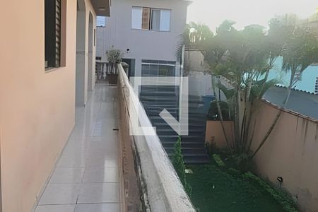 Casa à venda com 3 quartos, 400m² em Vila Gomes Cardim, São Paulo