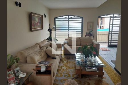 Casa à venda com 3 quartos, 360m² em Mooca, São Paulo