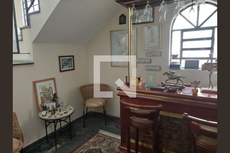 Casa à venda com 3 quartos, 360m² em Mooca, São Paulo