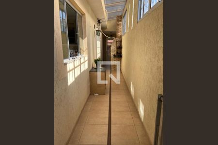 Casa à venda com 4 quartos, 250m² em Vila Nair, São Paulo