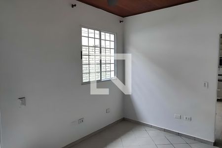 Casa à venda com 4 quartos, 250m² em Vila Dom Pedro I, São Paulo