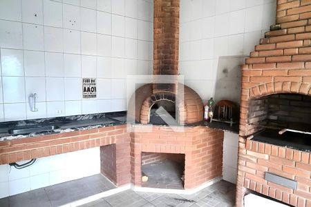 Casa à venda com 4 quartos, 250m² em Vila Dom Pedro I, São Paulo