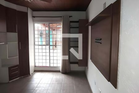 Casa à venda com 4 quartos, 250m² em Vila Dom Pedro I, São Paulo