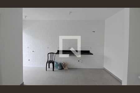 Casa à venda com 2 quartos, 102m² em Vila Prudente, São Paulo