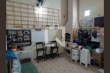 Casa à venda com 3 quartos, 182m² em Vila Bela, São Paulo