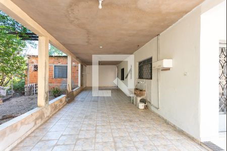 Área Externa de casa à venda com 2 quartos, 316m² em Cidade Satélite Íris, Campinas