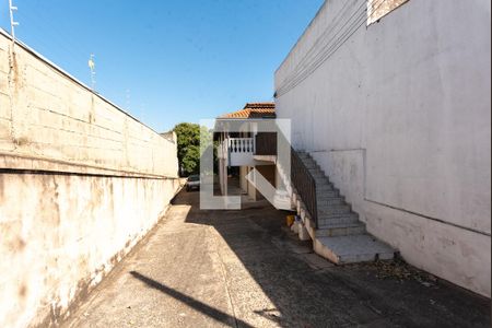 Área Externa de casa à venda com 2 quartos, 316m² em Cidade Satélite Íris, Campinas