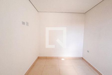 Quarto 2 de apartamento para alugar com 2 quartos, 50m² em Jardim Maringa, São Paulo