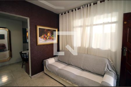 Sala de casa à venda com 3 quartos, 137m² em Penha Circular, Rio de Janeiro