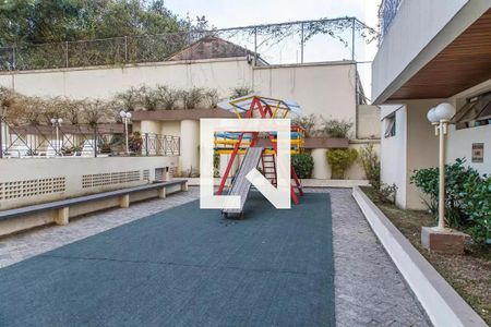 Apartamento à venda com 73m², 3 quartos e 2 vagas Apartamento à venda com 73m², 3 quartos e 2 vagasÁrea comum - Playground