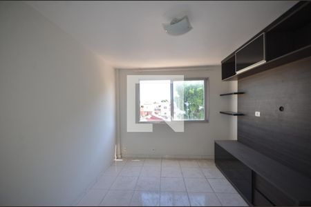 Sala de apartamento para alugar com 2 quartos, 50m² em Inhoaíba, Rio de Janeiro