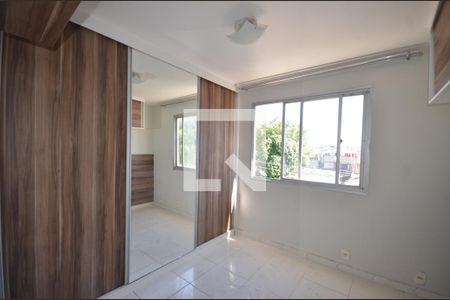 Quarto 2 de apartamento para alugar com 2 quartos, 50m² em Inhoaíba, Rio de Janeiro