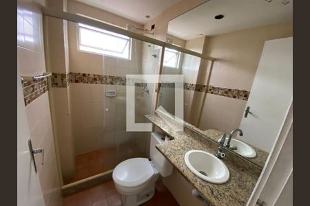 Banheiro Social de apartamento para alugar com 2 quartos, 75m² em Taquara, Rio de Janeiro