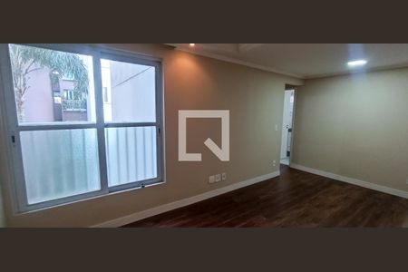 Sala de apartamento para alugar com 2 quartos, 57m² em Parque Reboucas, São Paulo