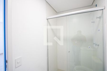 Apartamento para alugar com 68m², 2 quartos e 2 vagasBanheiro da Suíte