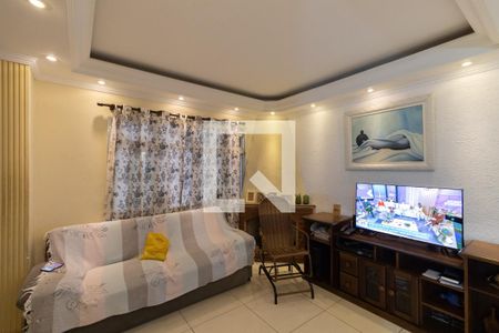 Sala de casa à venda com 4 quartos, 150m² em Cidade Antônio Estêvão de Carvalho, São Paulo