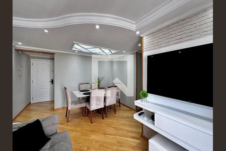 Sala de apartamento à venda com 3 quartos, 69m² em Jardim Aeroporto, São Paulo