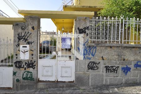Fachada de casa à venda com 4 quartos, 260m² em Méier, Rio de Janeiro