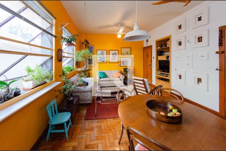 Sala de apartamento à venda com 3 quartos, 126m² em Coracao de Jesus, Belo Horizonte