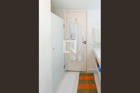 Apartamento à venda com 126m², 3 quartos e 1 vaga Apartamento à venda com 126m², 3 quartos e 1 vagaBanheiro suíte