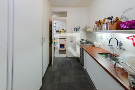 Apartamento à venda com 126m², 3 quartos e 1 vaga Apartamento à venda com 126m², 3 quartos e 1 vagaCozinha