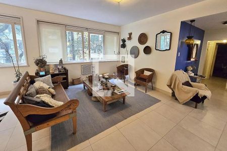 Apartamento à venda com 4 quartos, 220m² em Copacabana, Rio de Janeiro